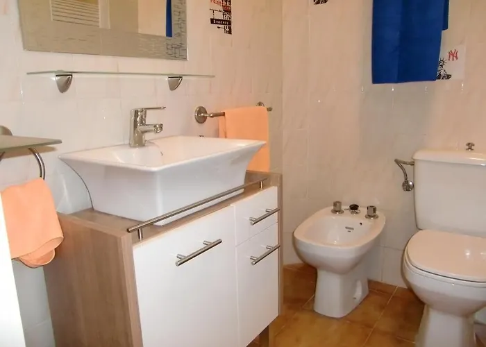 Estudios Marco Polo V.v. Apartament *